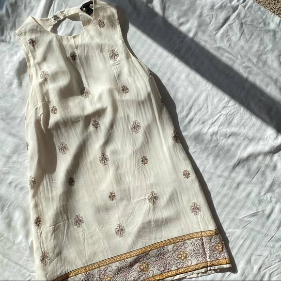 Forever 21 Dress - Picture 2 of 6